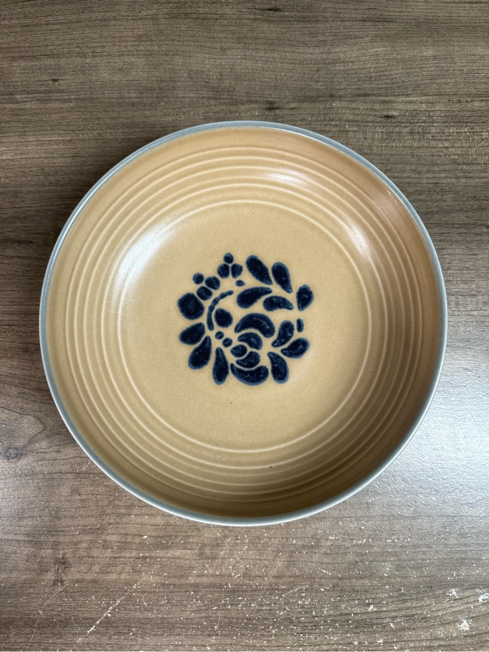 (2) Vintage Pfaltzgraff Folk Art 8.25” Vegetable Bowls USA Made Blue Floral